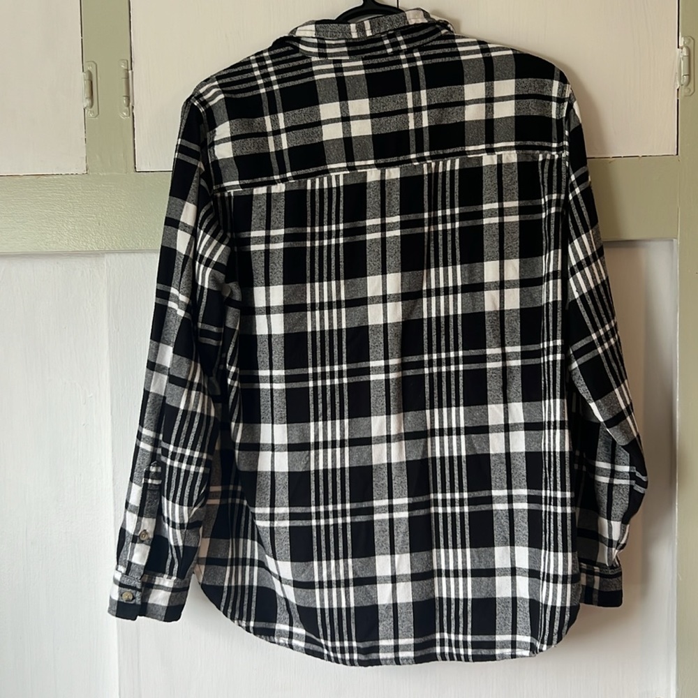 Jach's Girlfriend Plaid Soft Flannel Warm Shirt Black & White w/ Pockets Medium - Picture 9 of 14